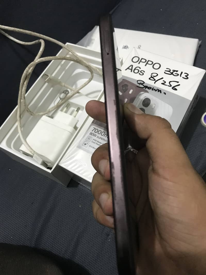OPPO A6s 4