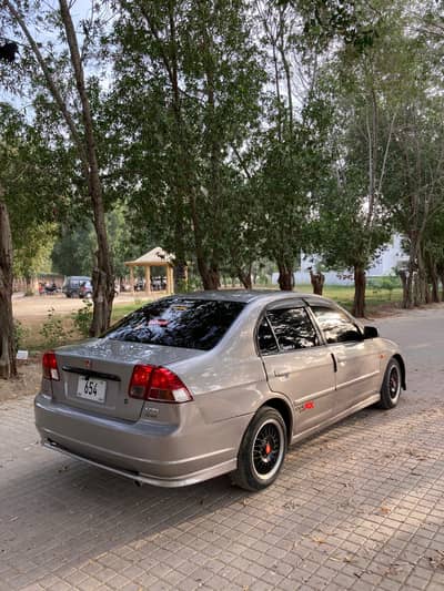 Honda Civic EXi 2001
