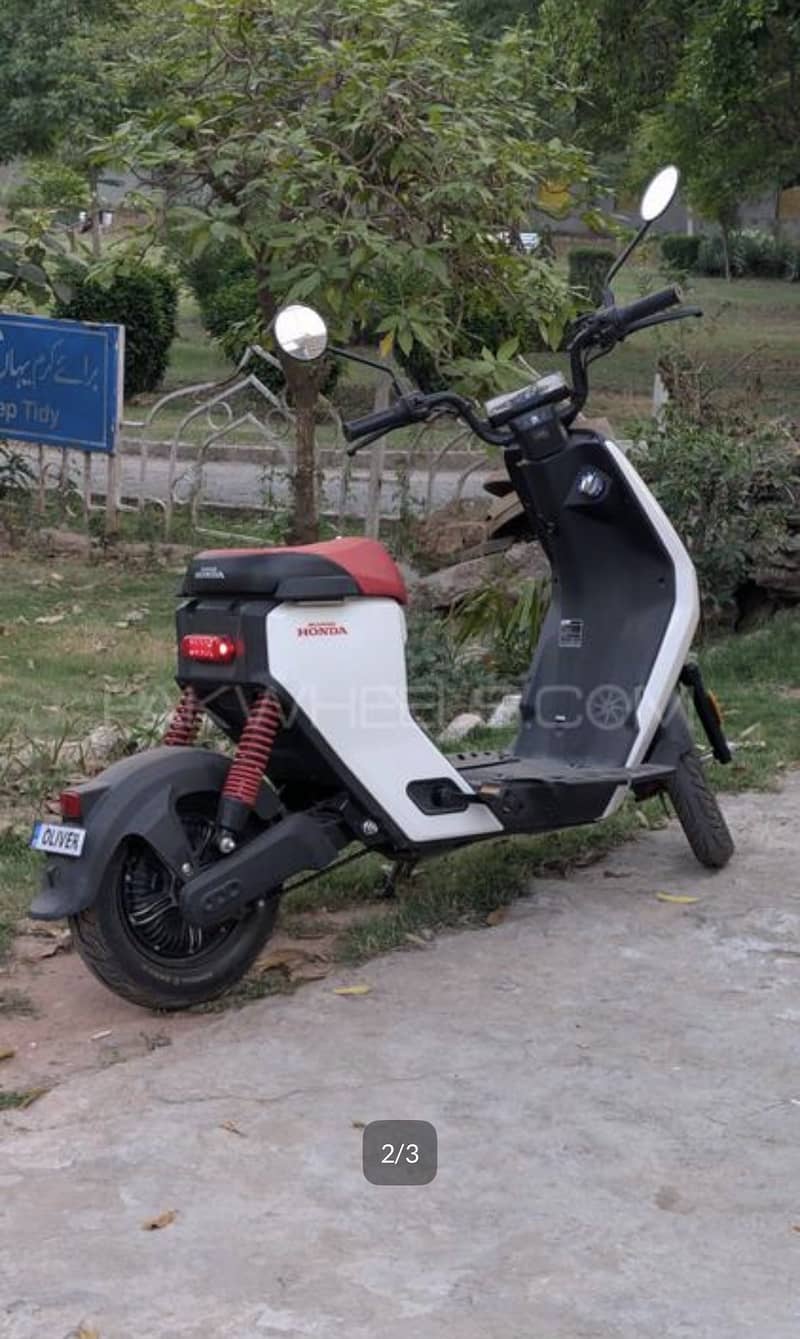 Honda u-be 0