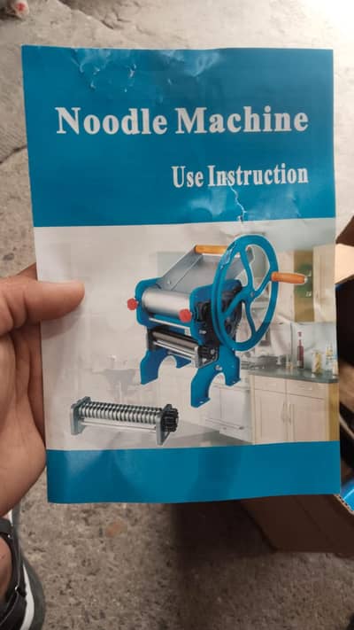 Noodle making machine
