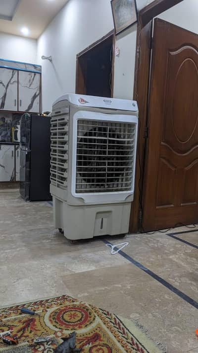 urgent sell 10\9 condition 03314321403whatsapp