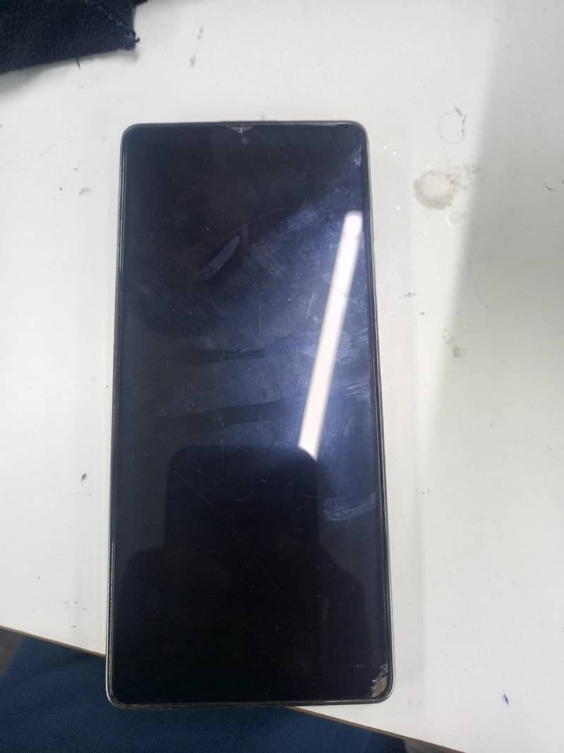 Infinix Note 40 5
