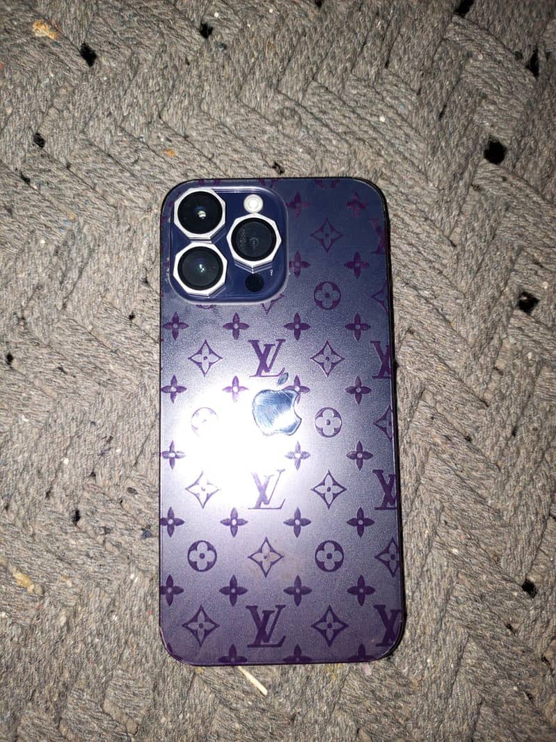 Apple iPhone 14 Pro Max 3