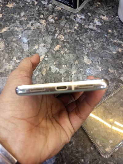 Google Pixel 7 Pro (128GB) - Official PTA Approved - Low Price Deal