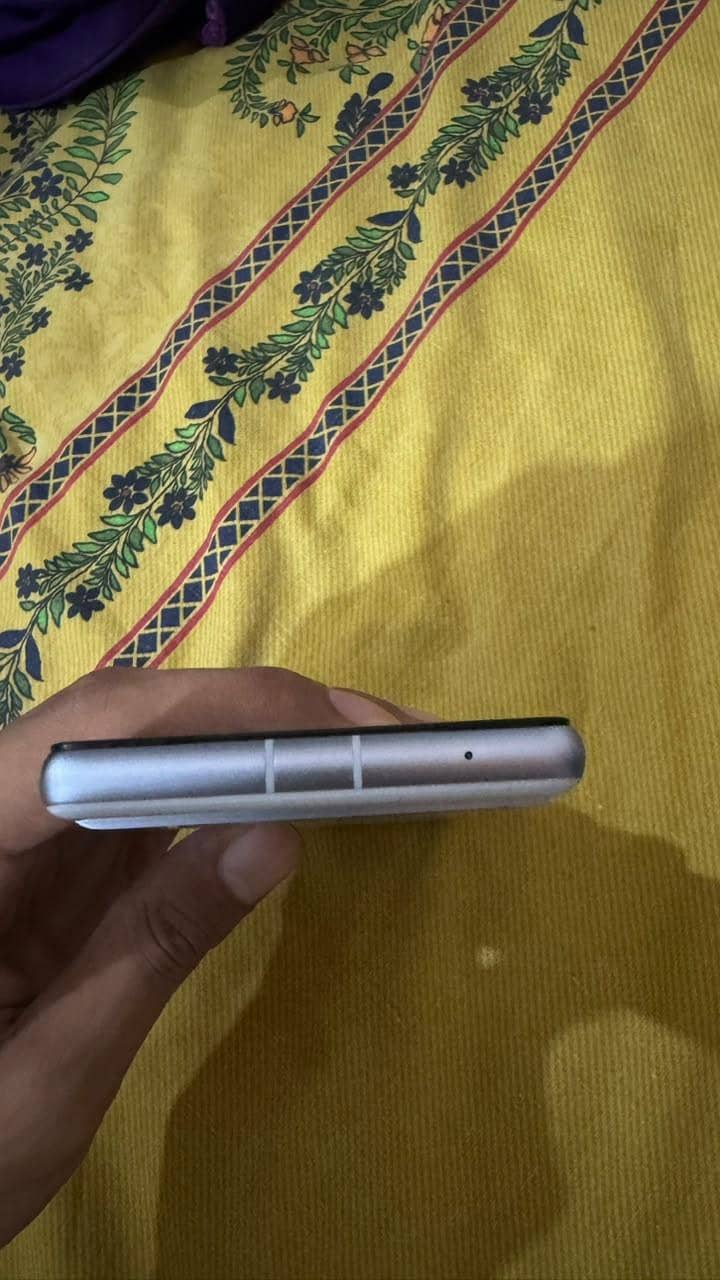 Google pixel 7a 10/10 4