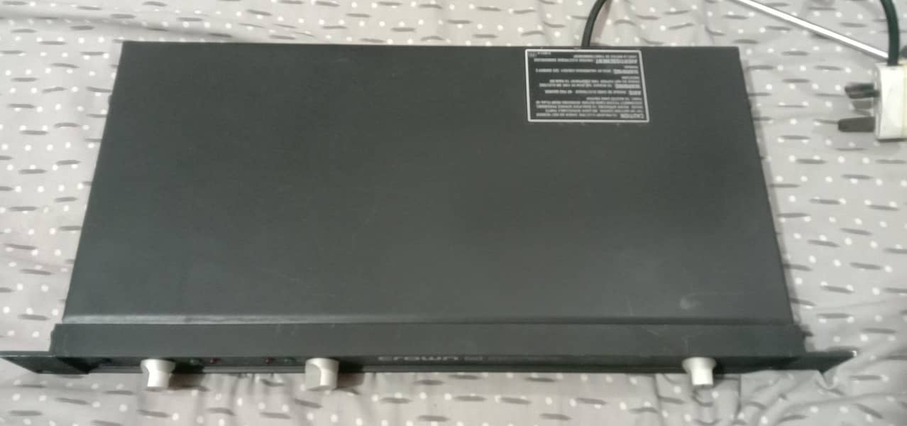 Crown  D75A Monoblock 0