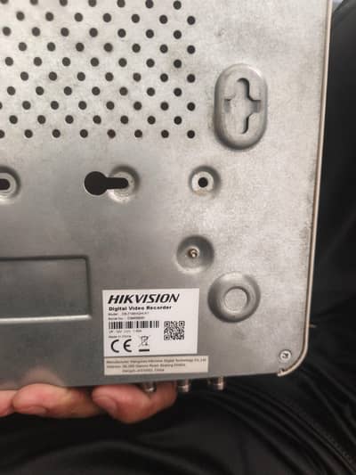 hikvision DVR 4th channel plus cameras
