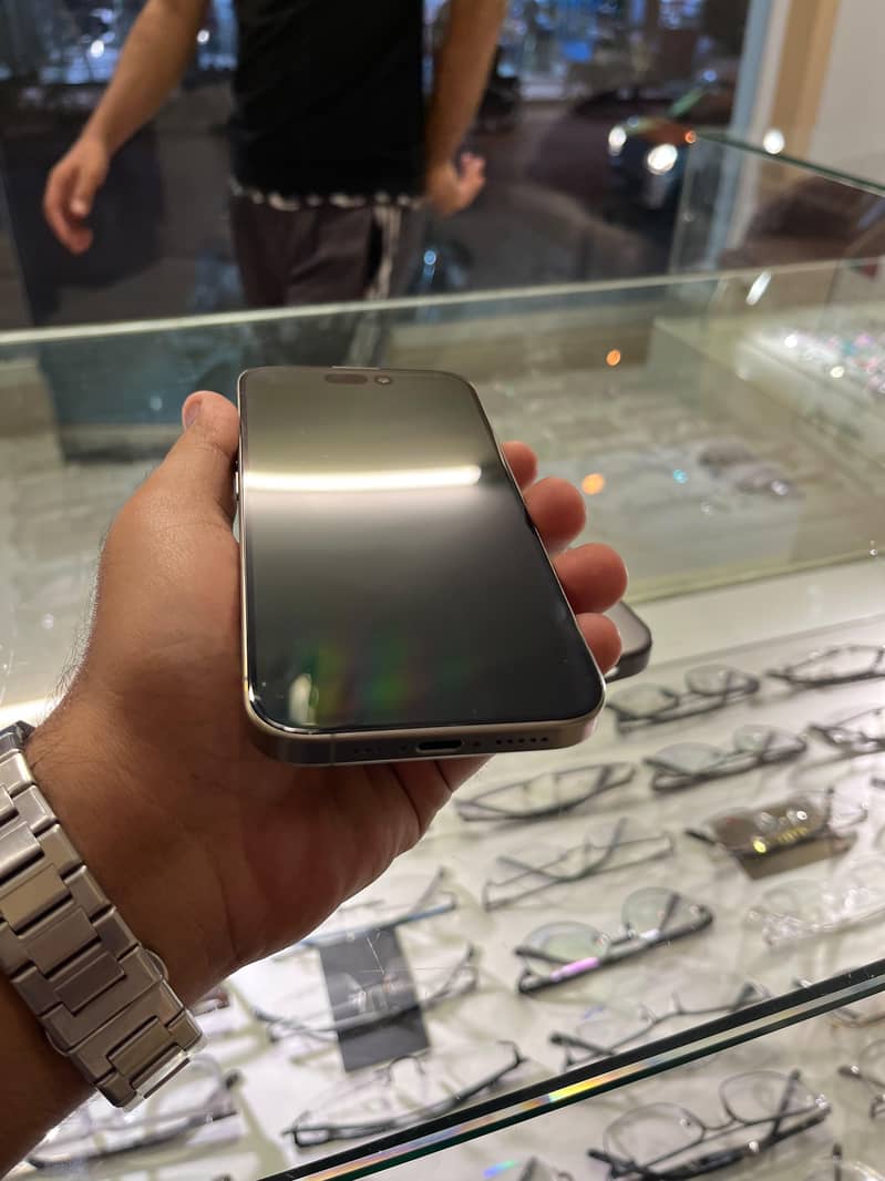 Apple iPhone 15 Pro 5
