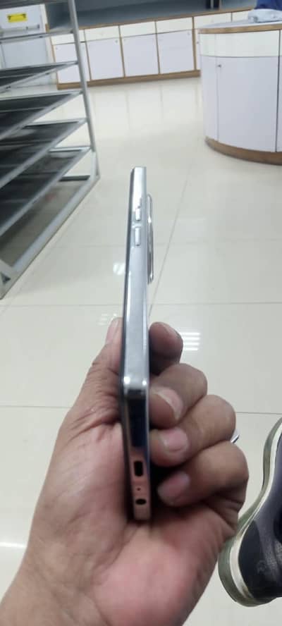 Tecno CAMON 30