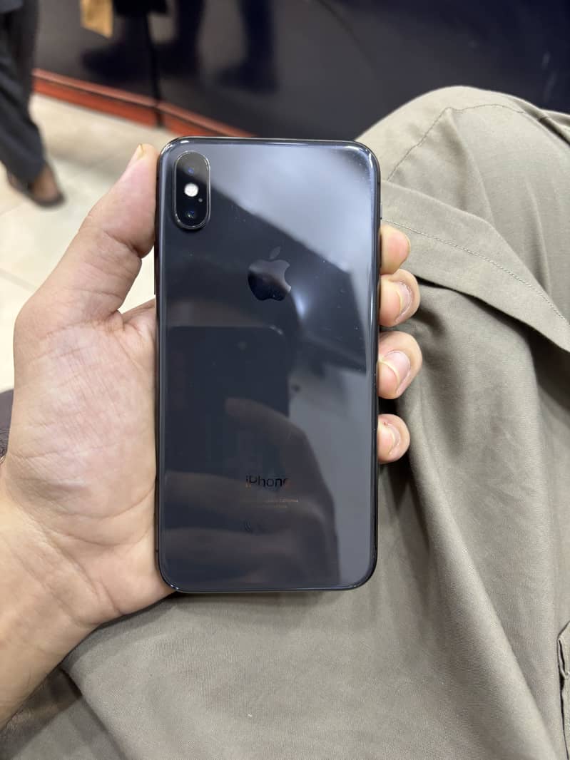 Apple iPhone X 0