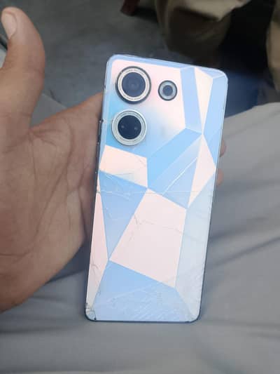 Tecno CAMON 20