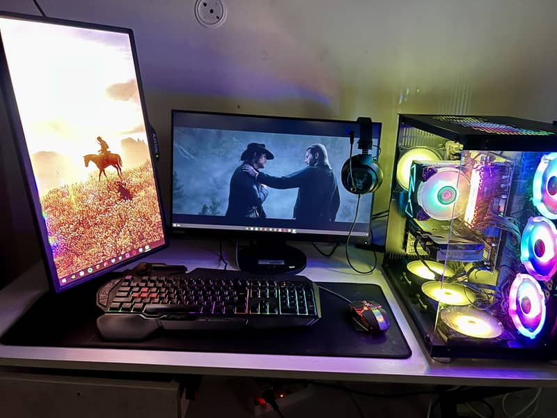 GAMING PC FULL SETUP with table 0
