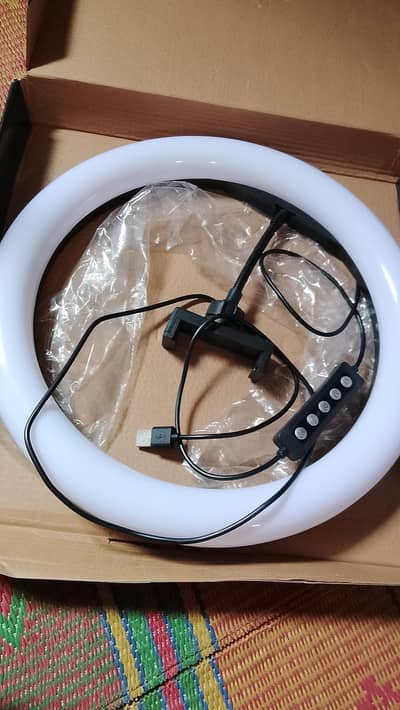 26cm Ring Light with Tripod - 10 inch, Like New