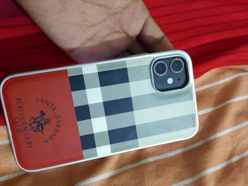 Apple iPhone 11 11