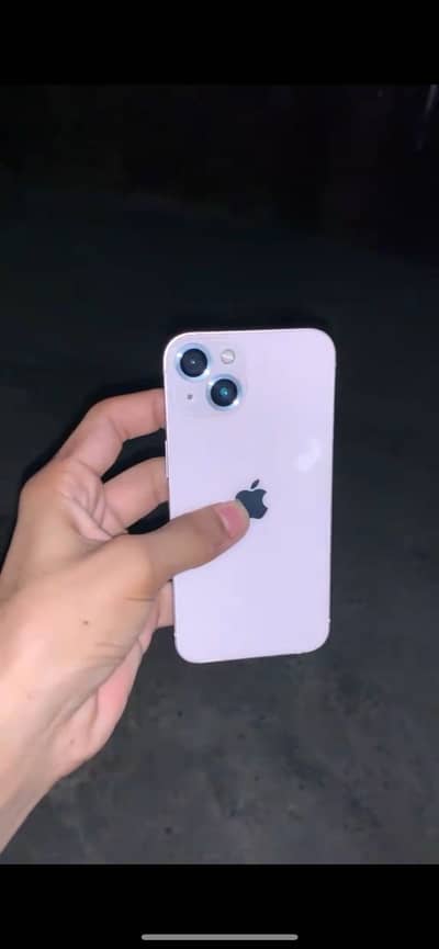 Apple iPhone 13