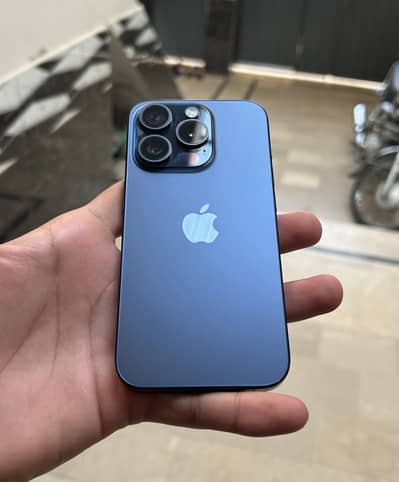 Apple iPhone 15 Pro