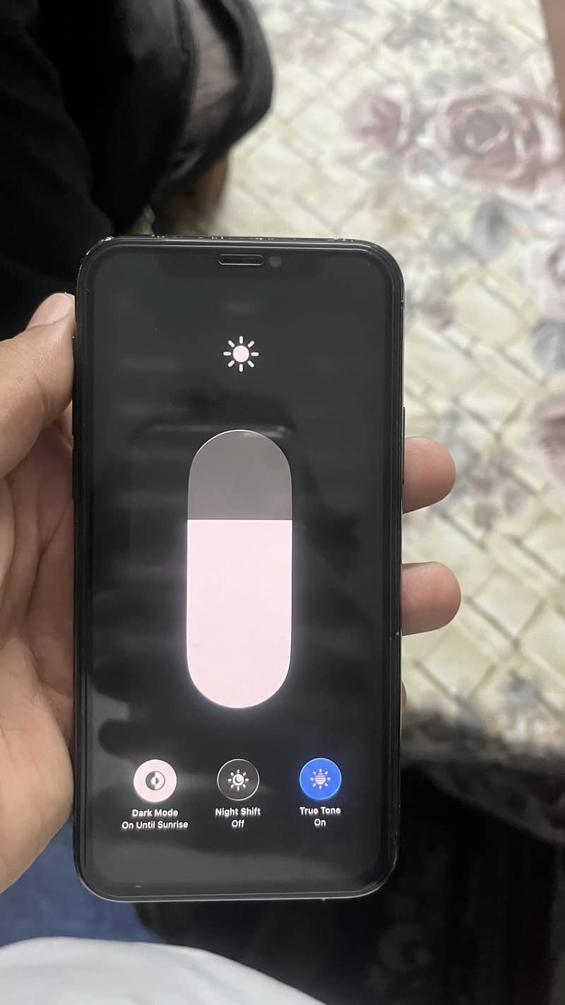 Apple iPhone 11 Pro 9