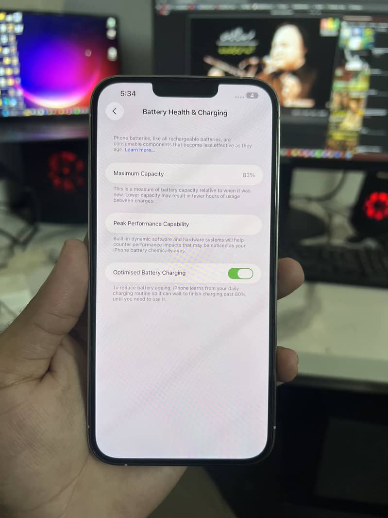 Apple iPhone 13 Pro Max 4