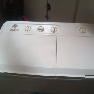 Washing machine haier urgent sale