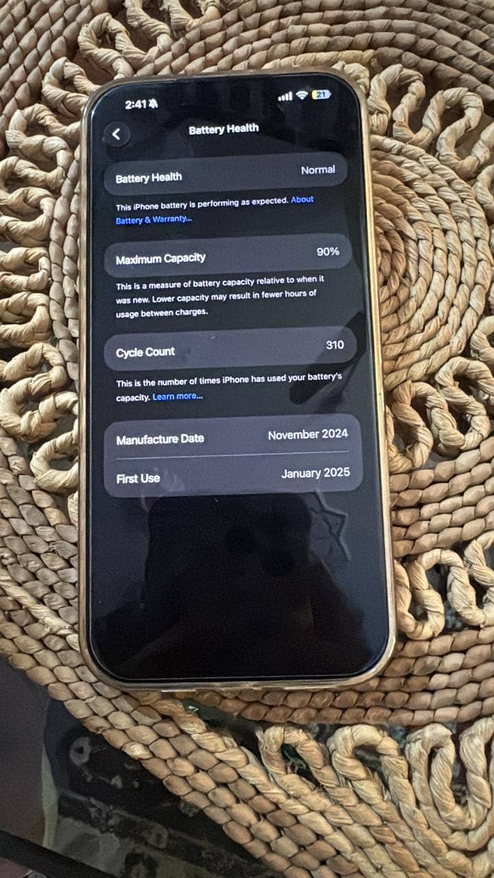 Apple iPhone 16 Pro Max 5