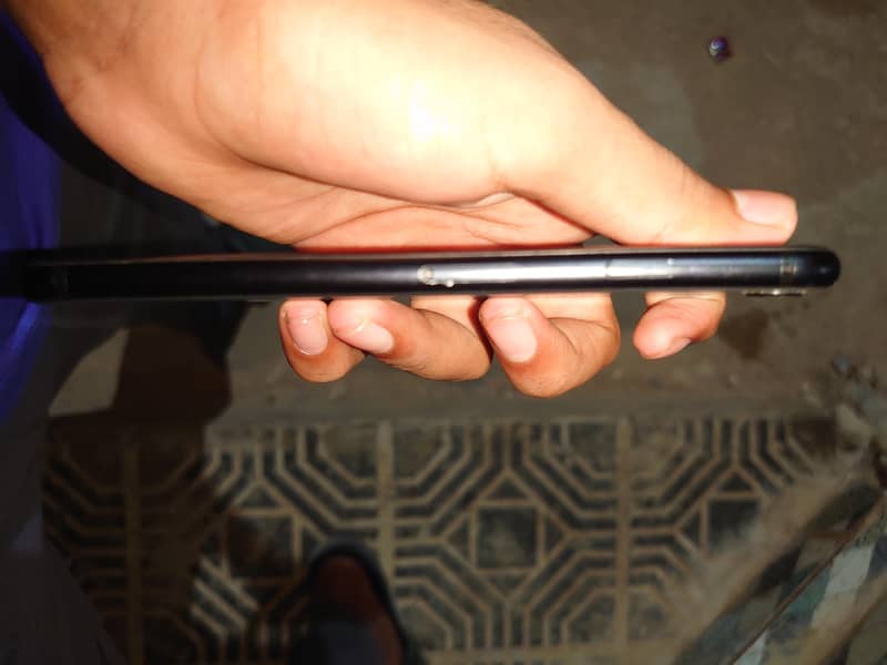 Apple iPhone SE 3