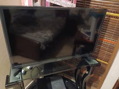 Samsung 32 inch LCD