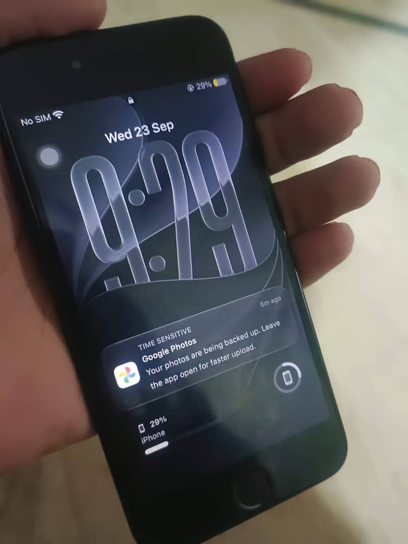 Apple iPhone SE 0