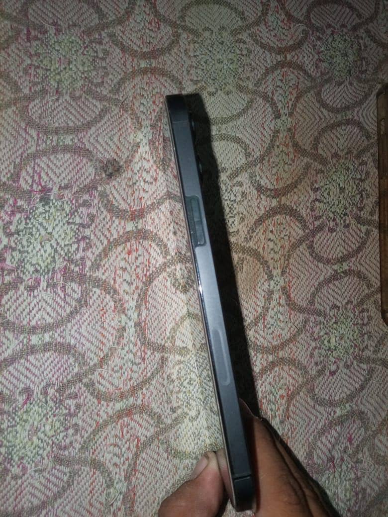 Apple iPhone 12 Pro Max 3