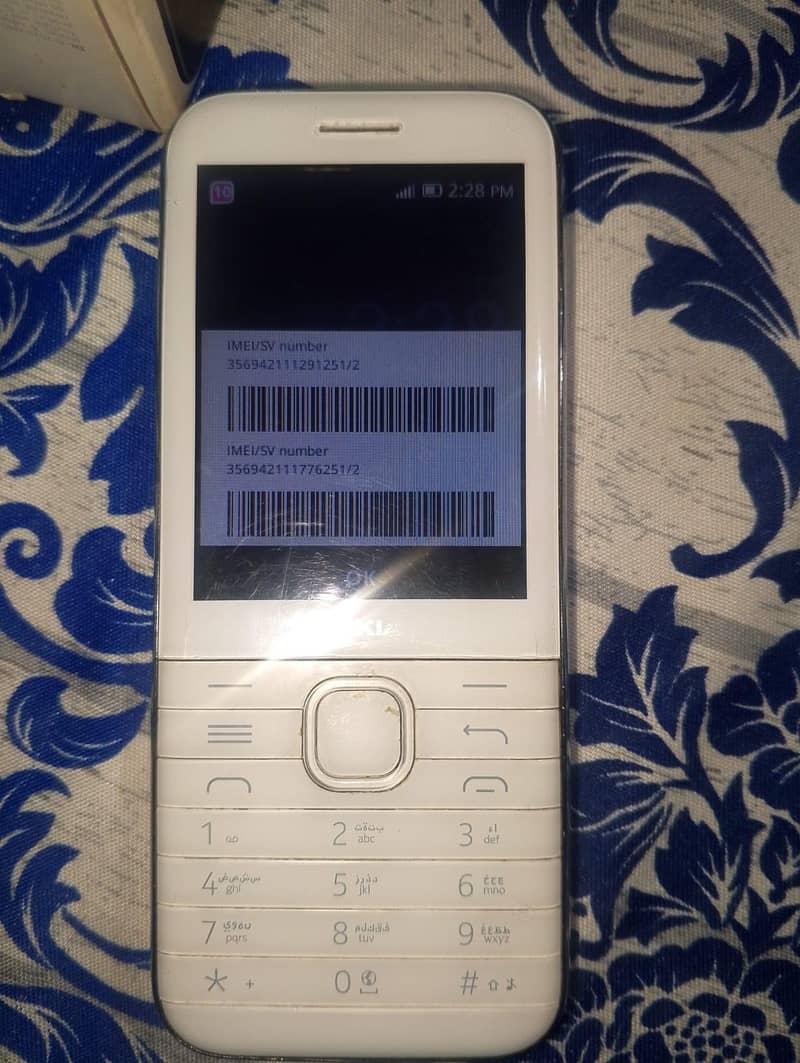 Nokia 8000 3