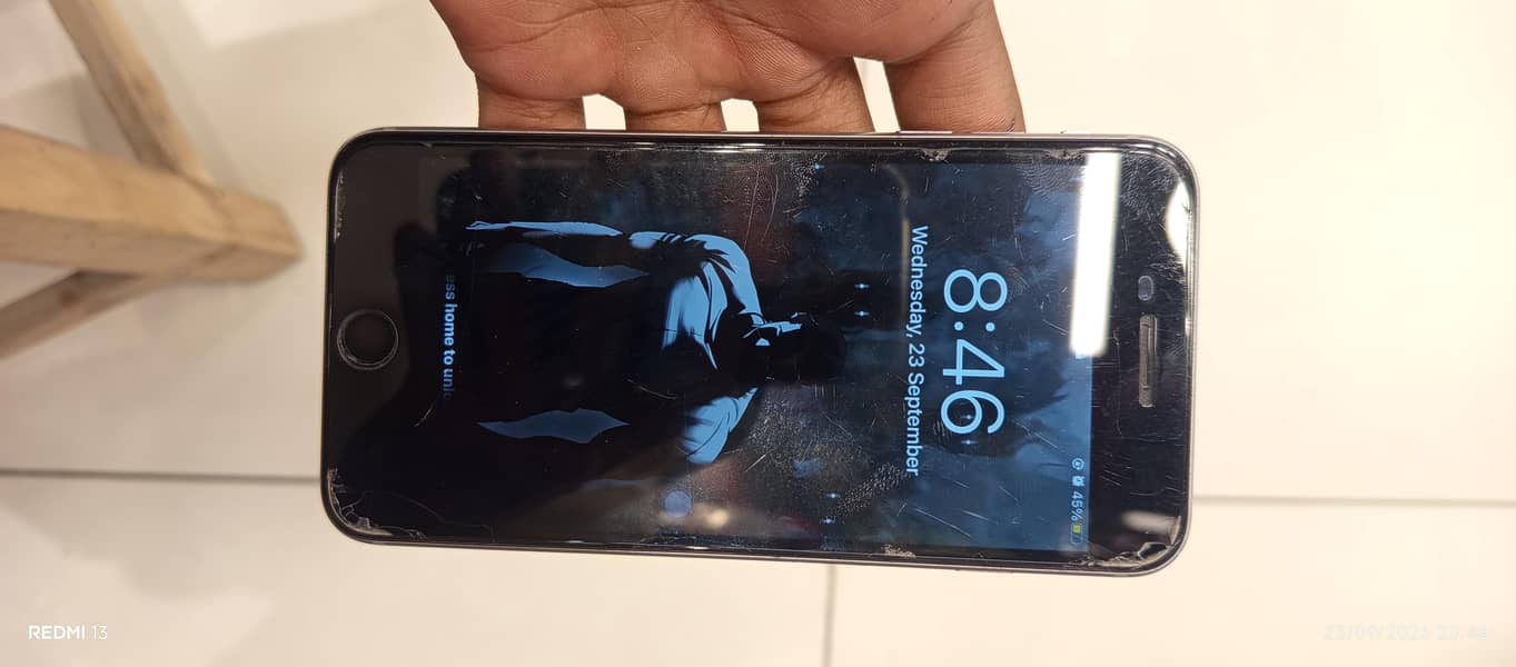 Apple iPhone 6S Plus 2