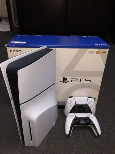 Ps5 slim 1tb with 2 controllers (Open Box) (New)