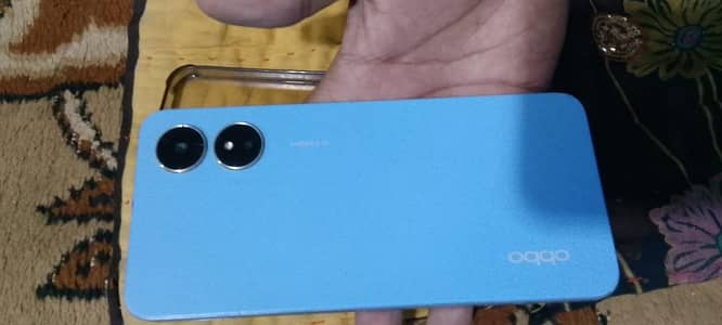 oppo a17 condition acchi hai 8 by 10 bus ek screen per Halka sa dot