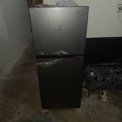 Dawlance  small size  urgent sale