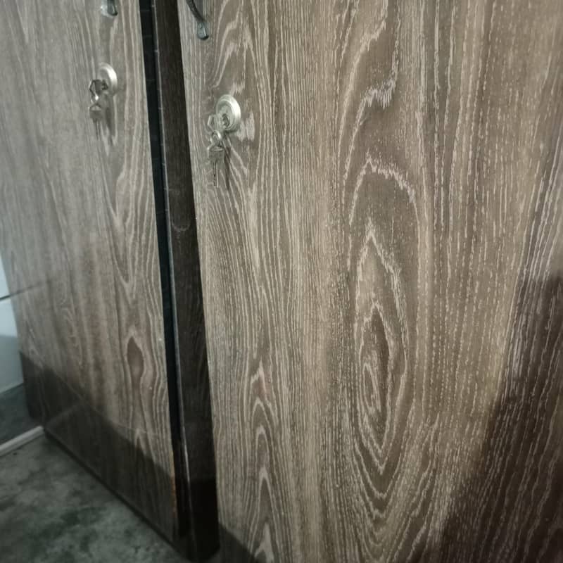 used wardrobe 1