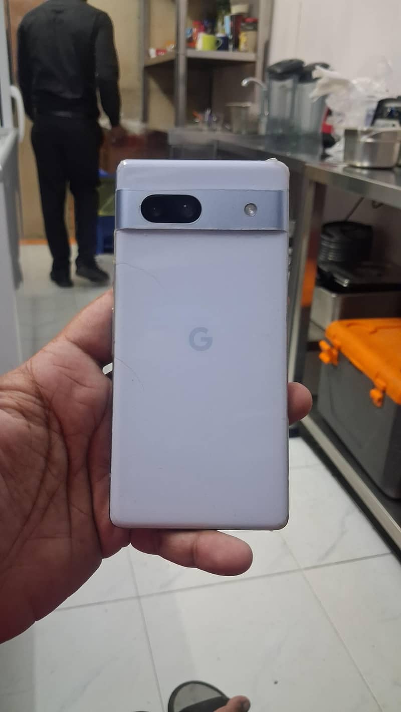 Google Pixel 7a 3