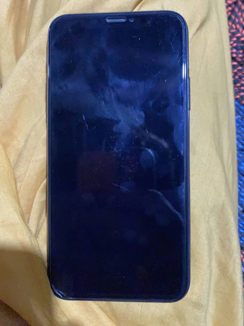 Apple iPhone X 4