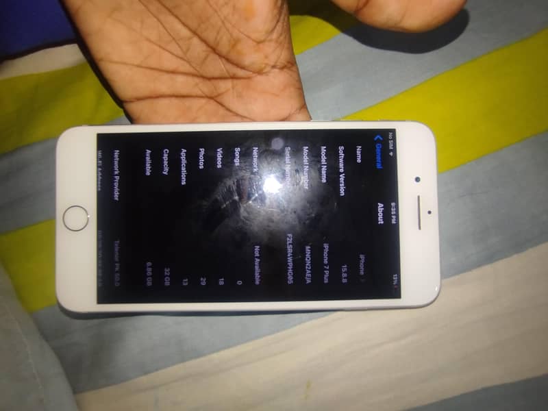 Apple iPhone 7 Plus 1