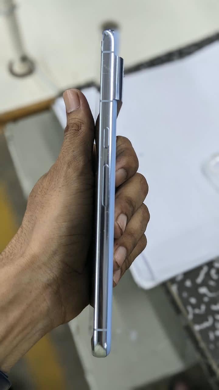 Google Pixel 8 Pro 4
