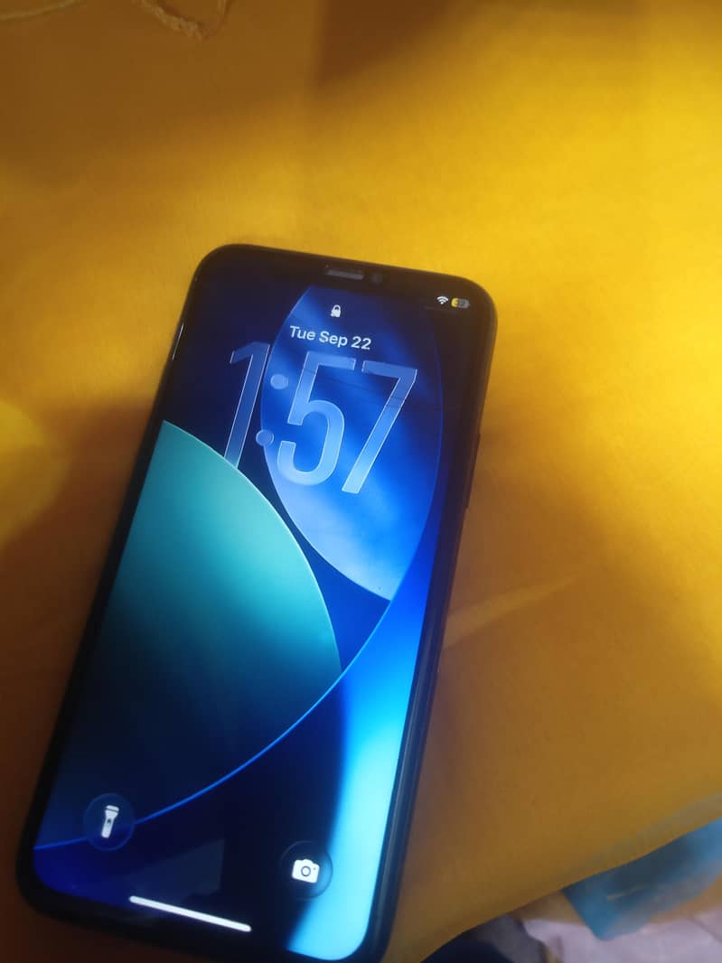 iPhone 11 pro 1