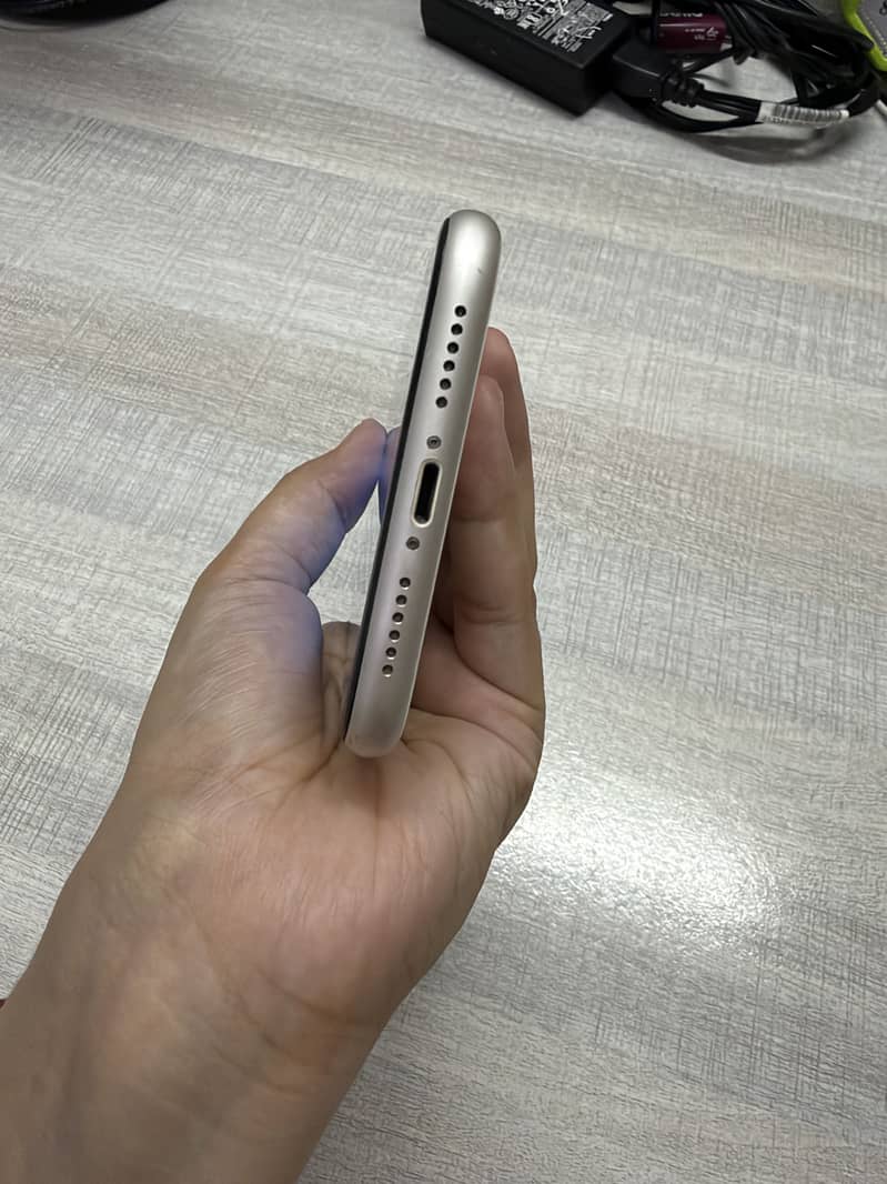 Apple iPhone 11 1