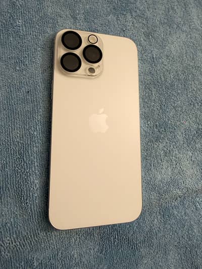 Apple iPhone 16 Pro Max