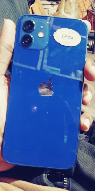 Apple iPhone 12