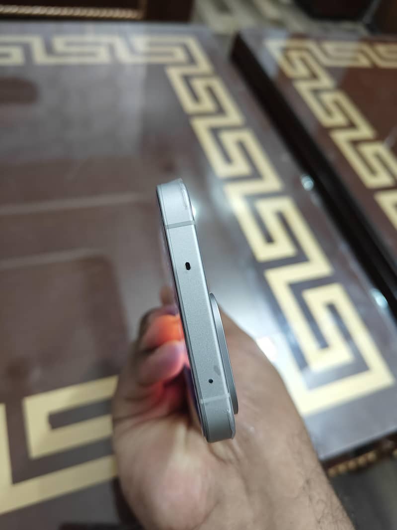One Plus 13T 6