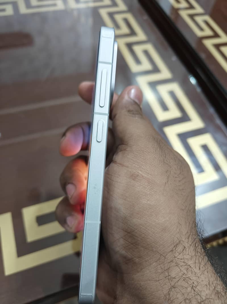 One Plus 13T 7