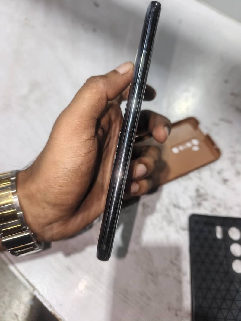 One Plus 7 Pro 4