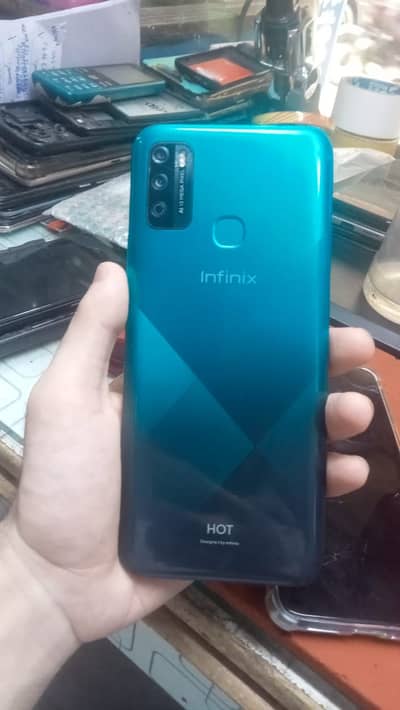 Infinix Hot 9 Play
