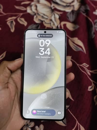 Samsung Mobile S24