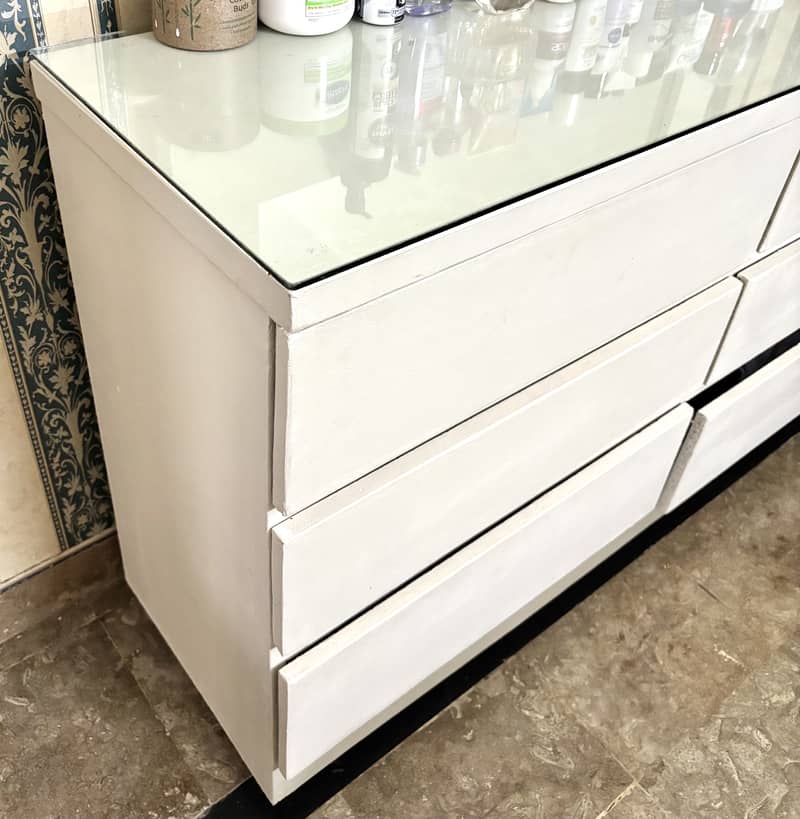Dressing table with mirror 1