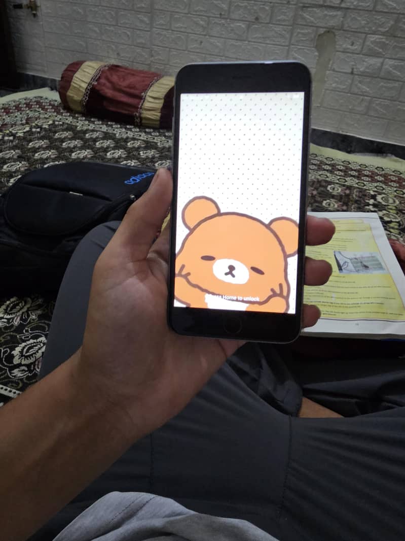 Apple iPhone 6S Plus 1