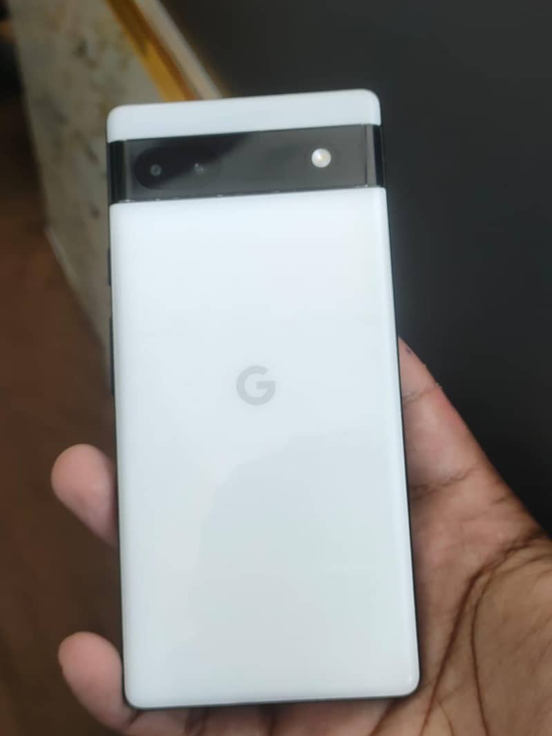 Google Pixel 6a 4
